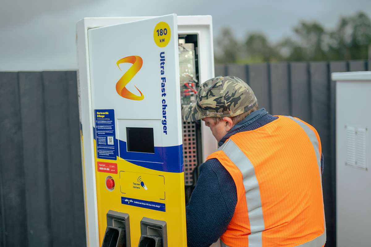 Maintenance Support Ev Charging Technician